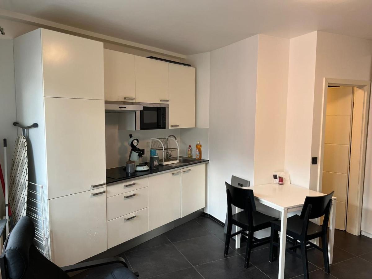 Modern Studio Lux-City Люксембург Экстерьер фото